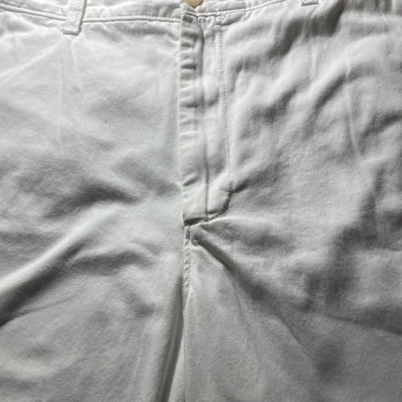 Madison khaki shorts , size 36 . In good condition. - Picture 2 of 5